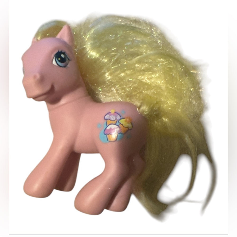 MLP G3 Crystal Princess Scootin' Along Cupcake 5” Tinsel Figure